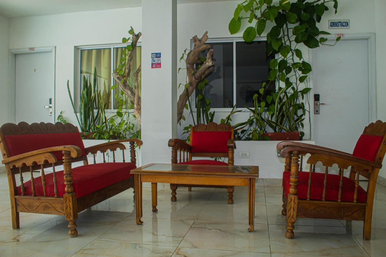 Hotel Isla Capri Cartagène Extérieur photo